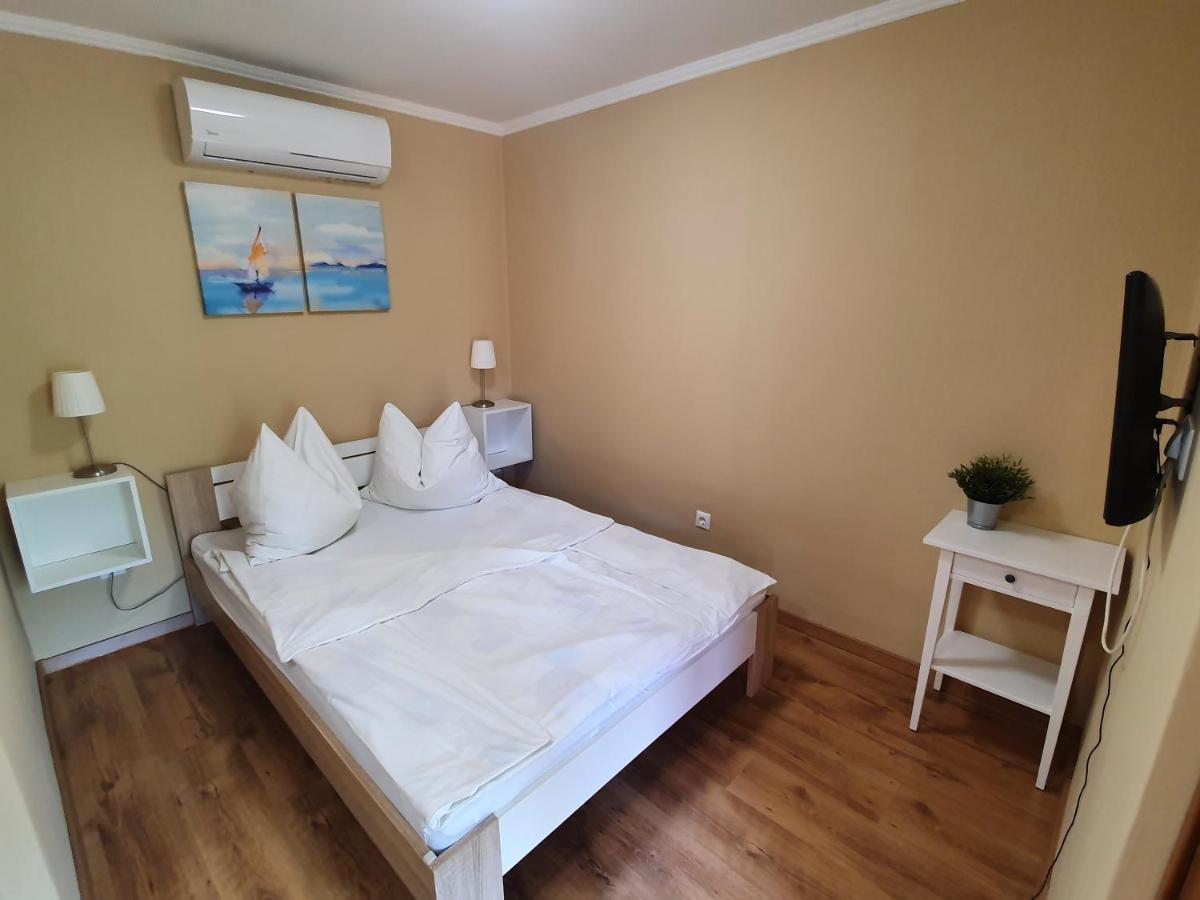 Apartamento Muskátlis Ház Balatonlelle Exterior foto