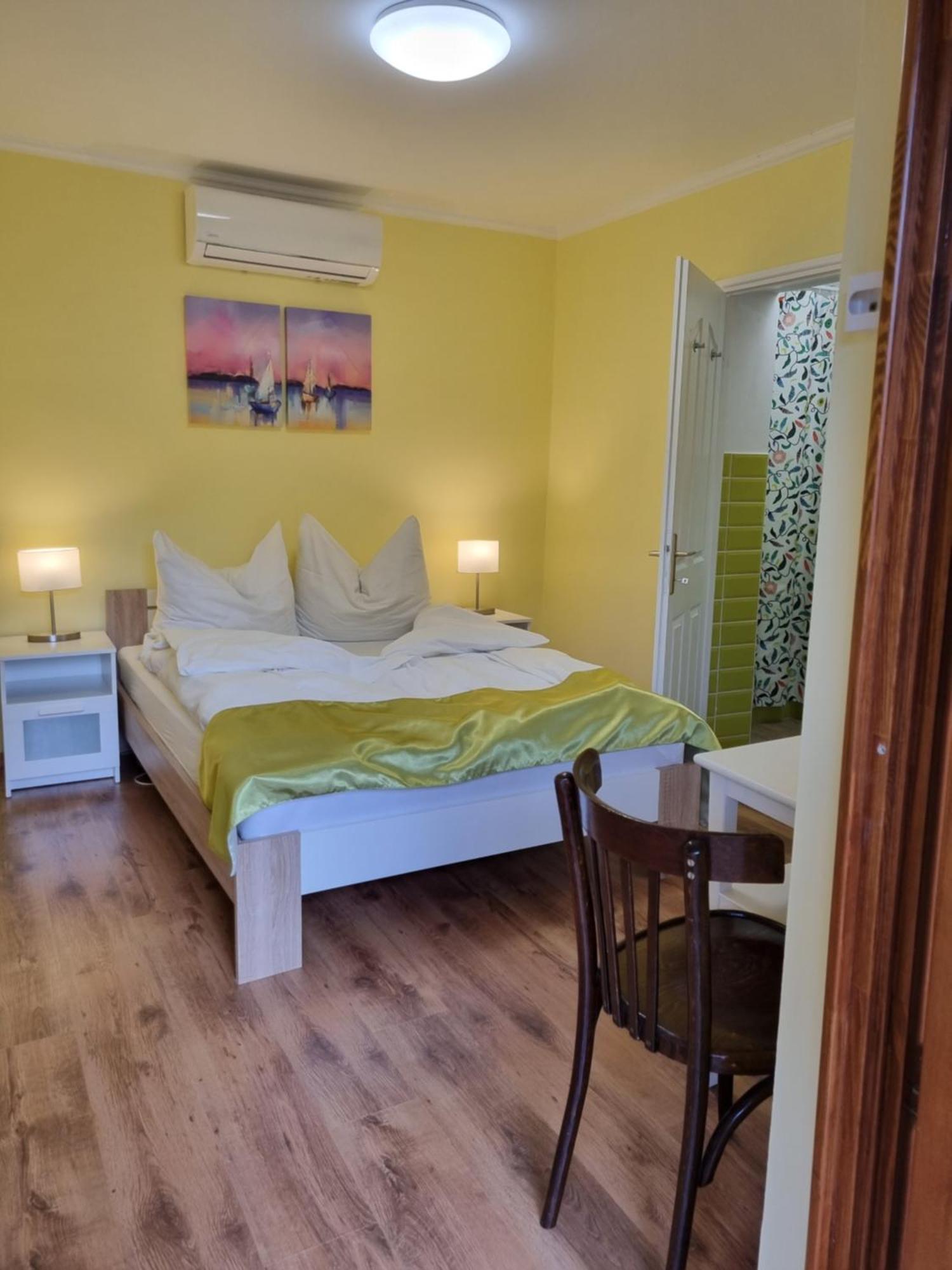 Apartamento Muskátlis Ház Balatonlelle Exterior foto